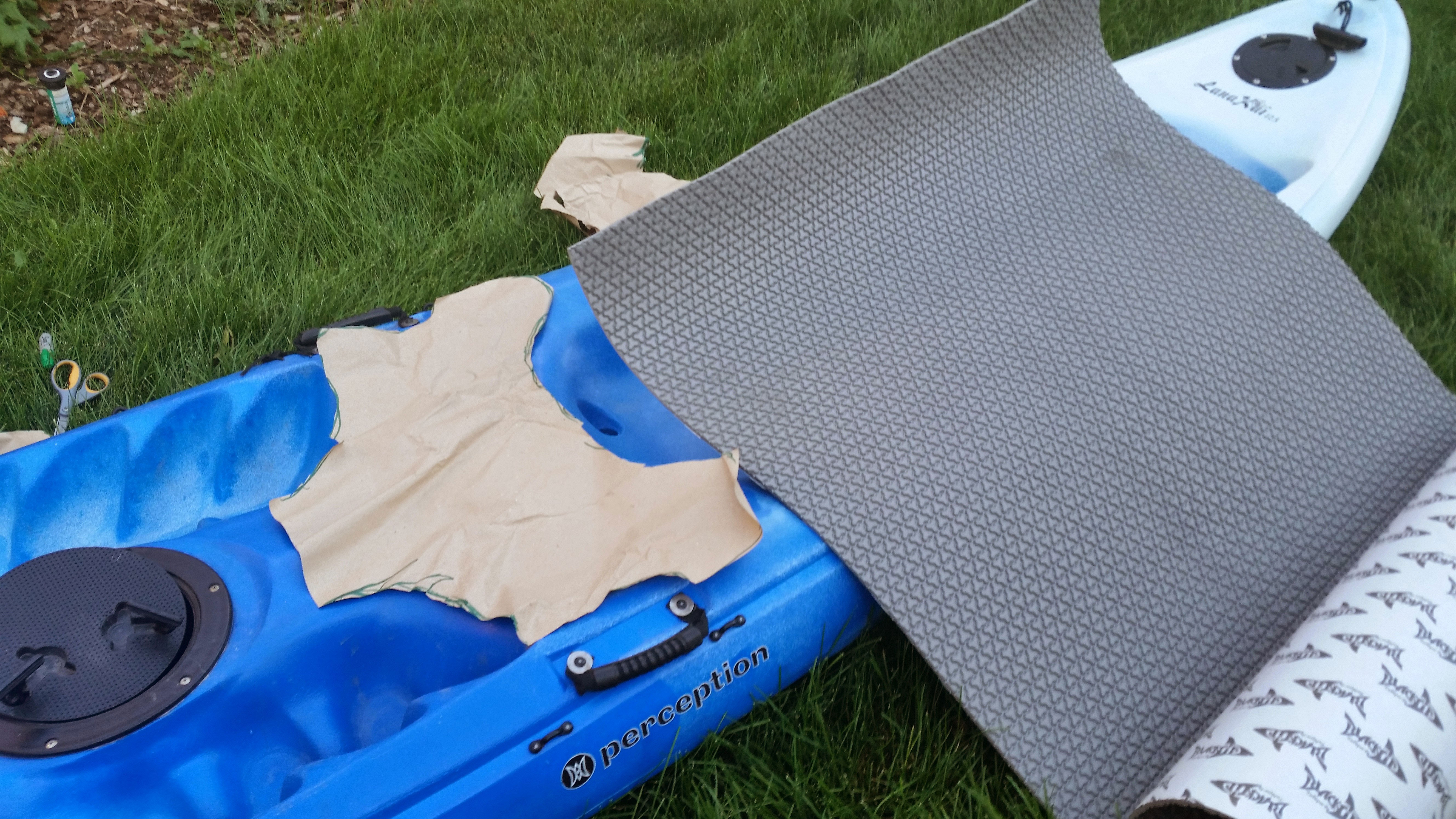 How to install a traction mat on a kayak